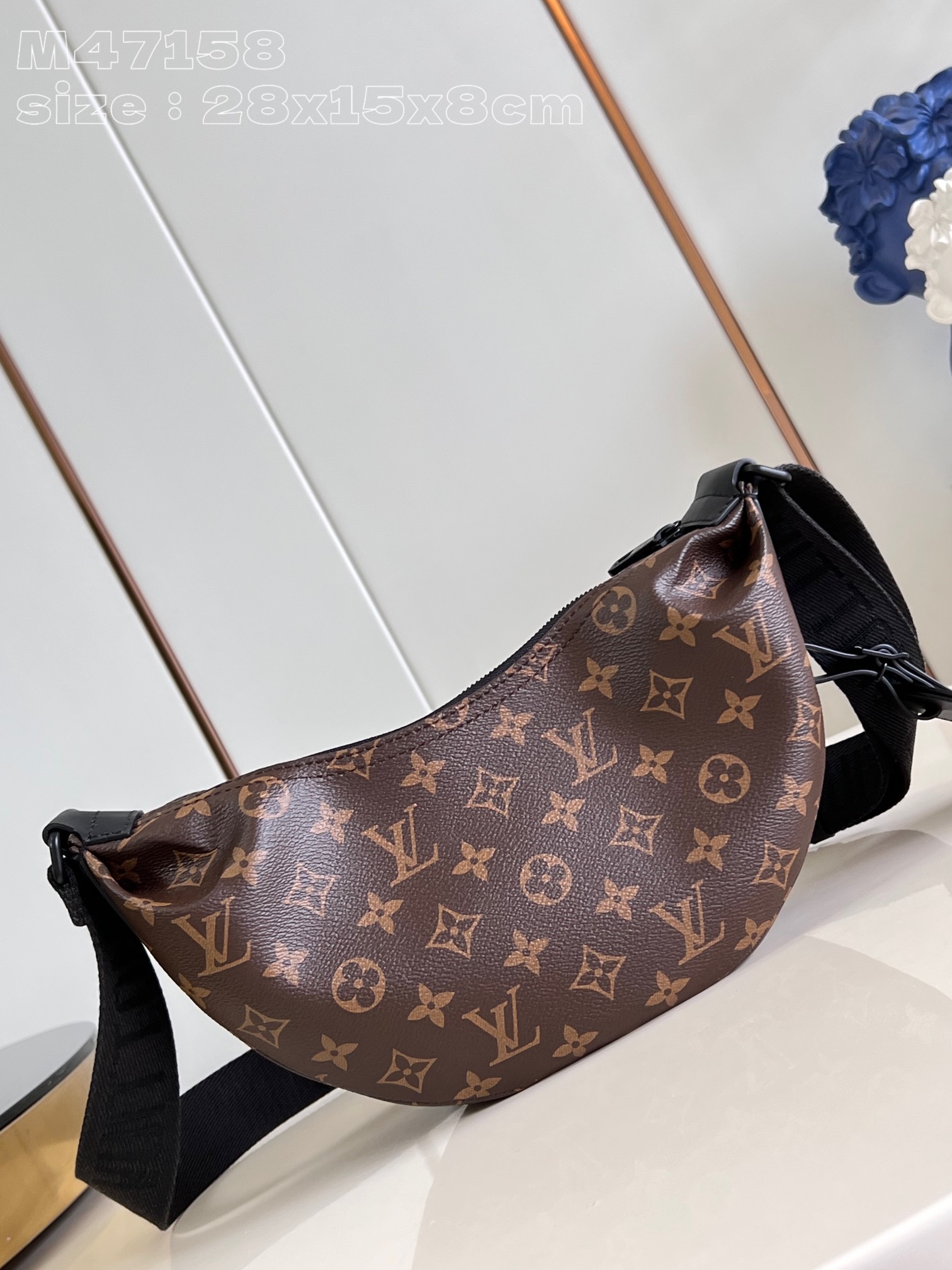 Louis Vuitton Small Handbag Concentrated Hamac Handbag M47158