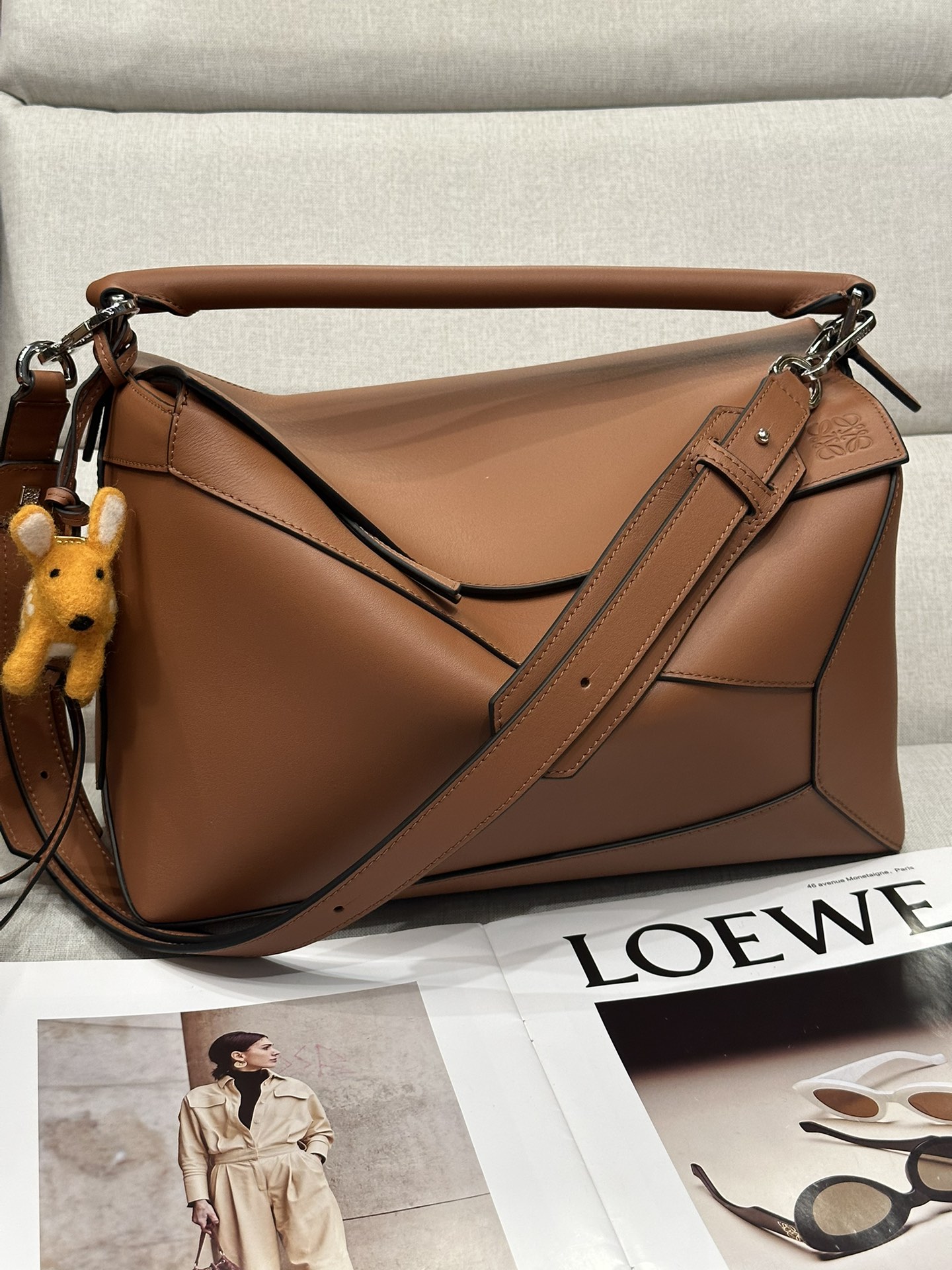 LOEWE 8503Puzzle Original Leather Version Tan Glossy Cowhide Puzzle Handbag