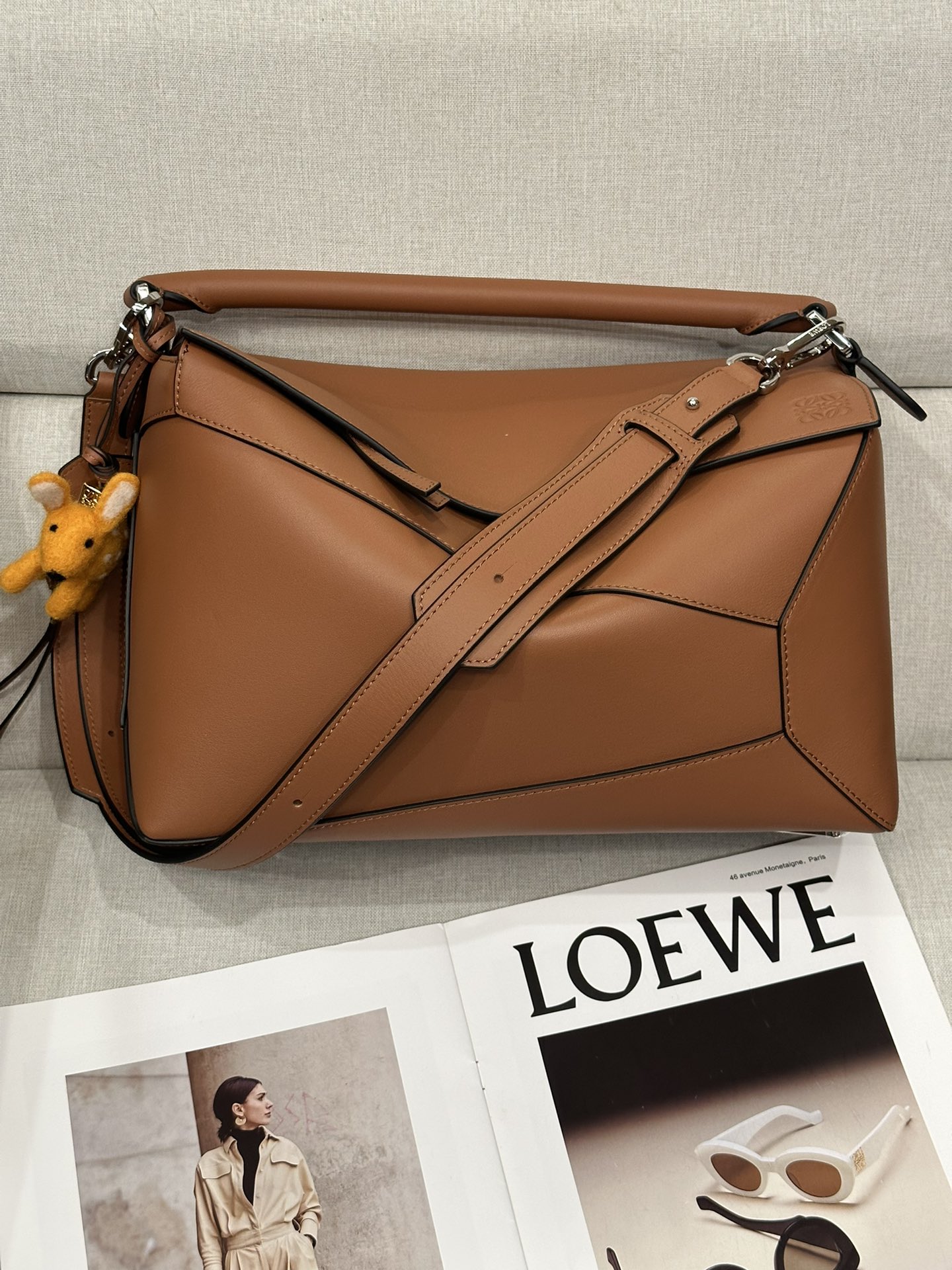 LOEWE 8503Puzzle Original Leather Version Tan Glossy Cowhide Puzzle Handbag