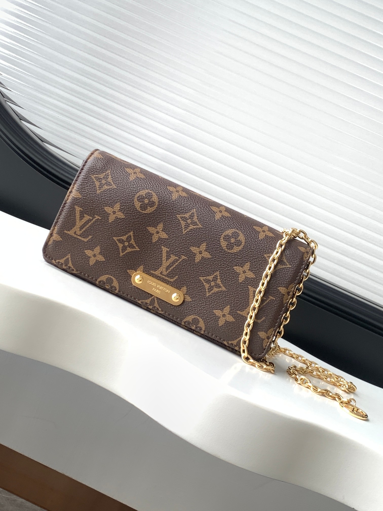 Louis Vuitton Lily Wallet On Chain M82509 Handbag