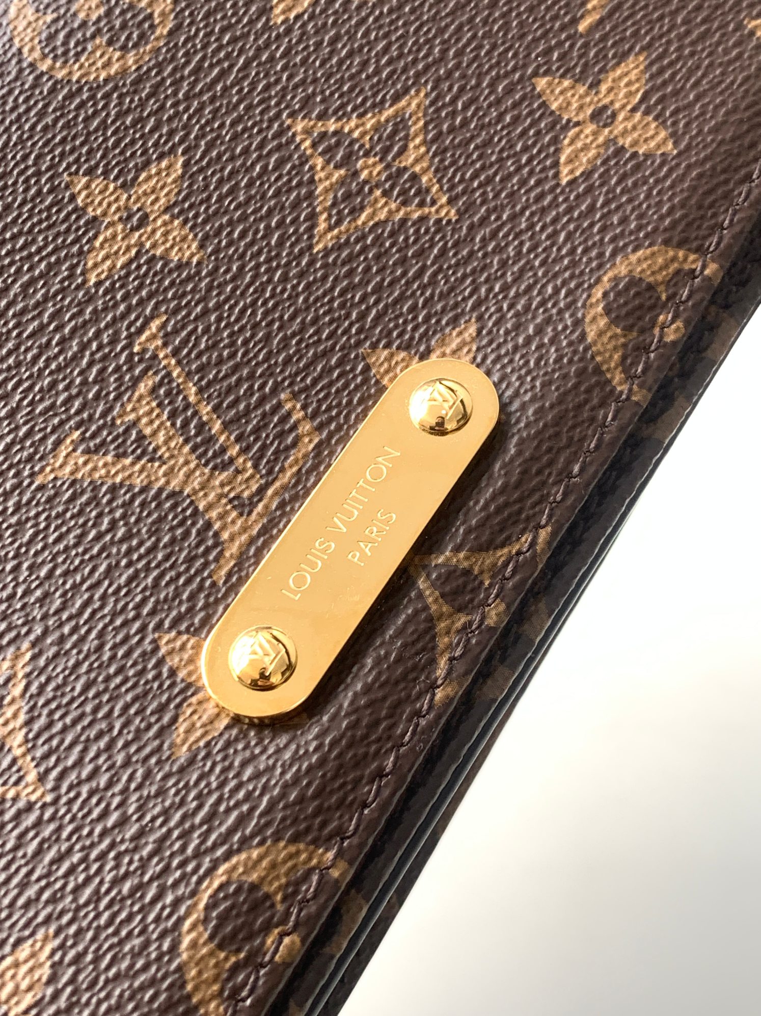 Louis Vuitton Lily Wallet On Chain M82509 Handbag