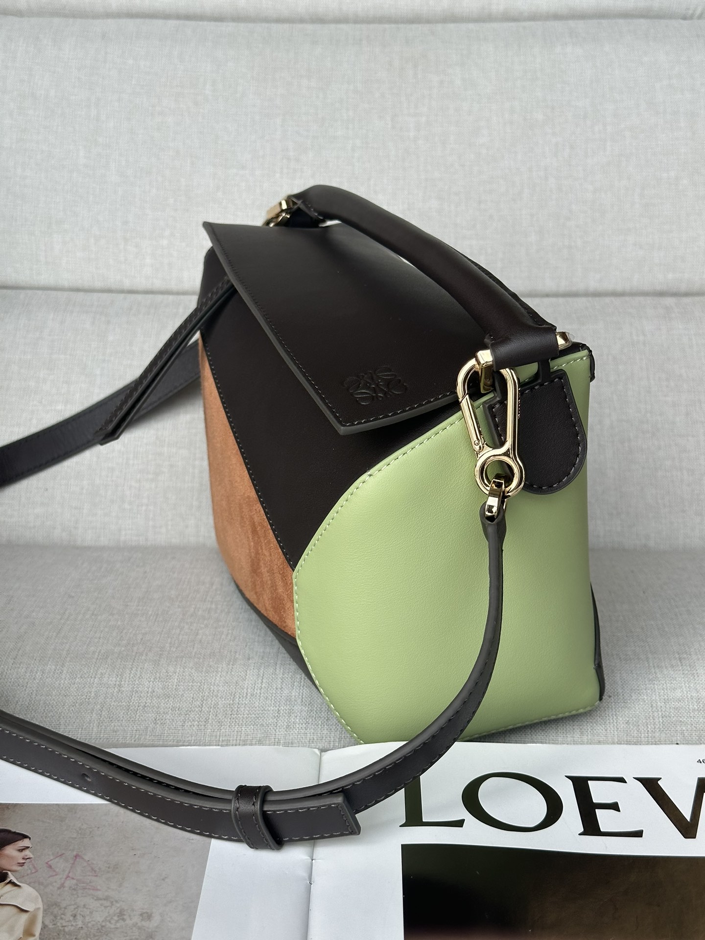 LOEWE 3001B Puzzle Edge Handbag Small 24cm Light Pear Brown Rectangle Cowhide Leather Shoulder Bag Crossbody