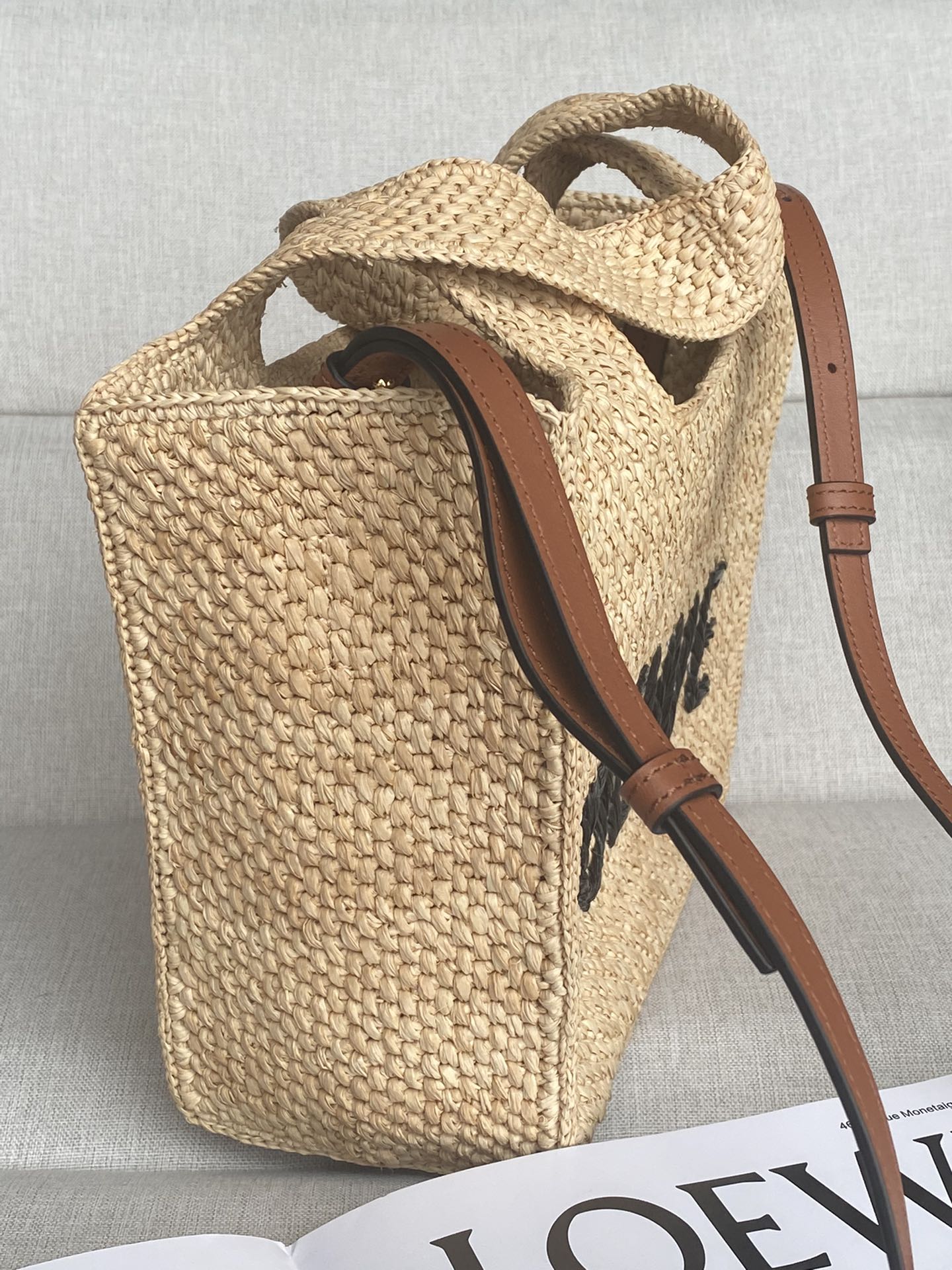 LOEWE 0017 new small raffia rowe font tote bag handbag handbags