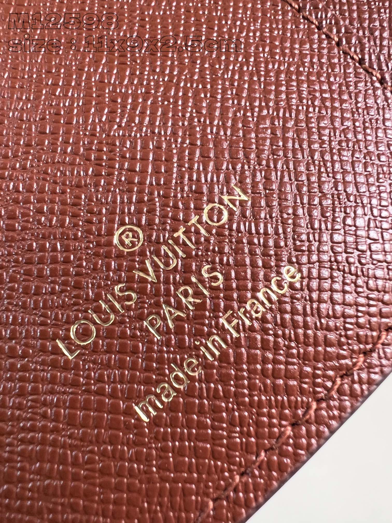 Louis Vuitton M12598 Elegant Victor wallet in Monogram Eclipse canvas for coins, business cards, notes and bills