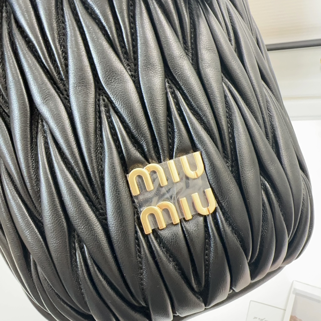 MIUMIU Drawstring Handbag Design Bucket Bag Black