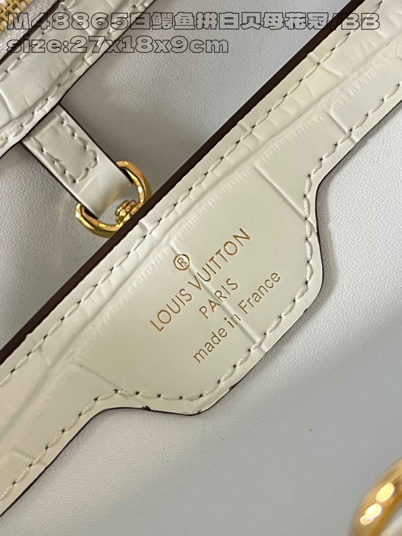 Louis Vuitton M48865 White crocodile and white mother-of-pearl floral crown Capucines Taurillon Cowhide Monogram floral small pouch