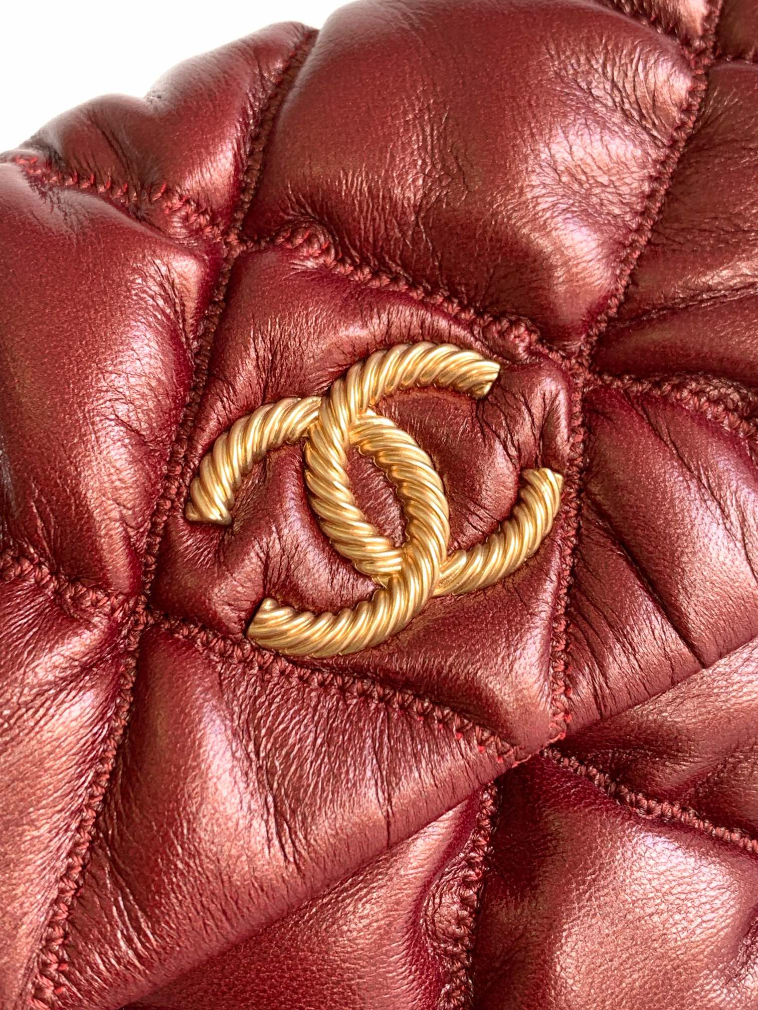 CHANEL Mira red queen saddle bag fashion classic models crossbody bag