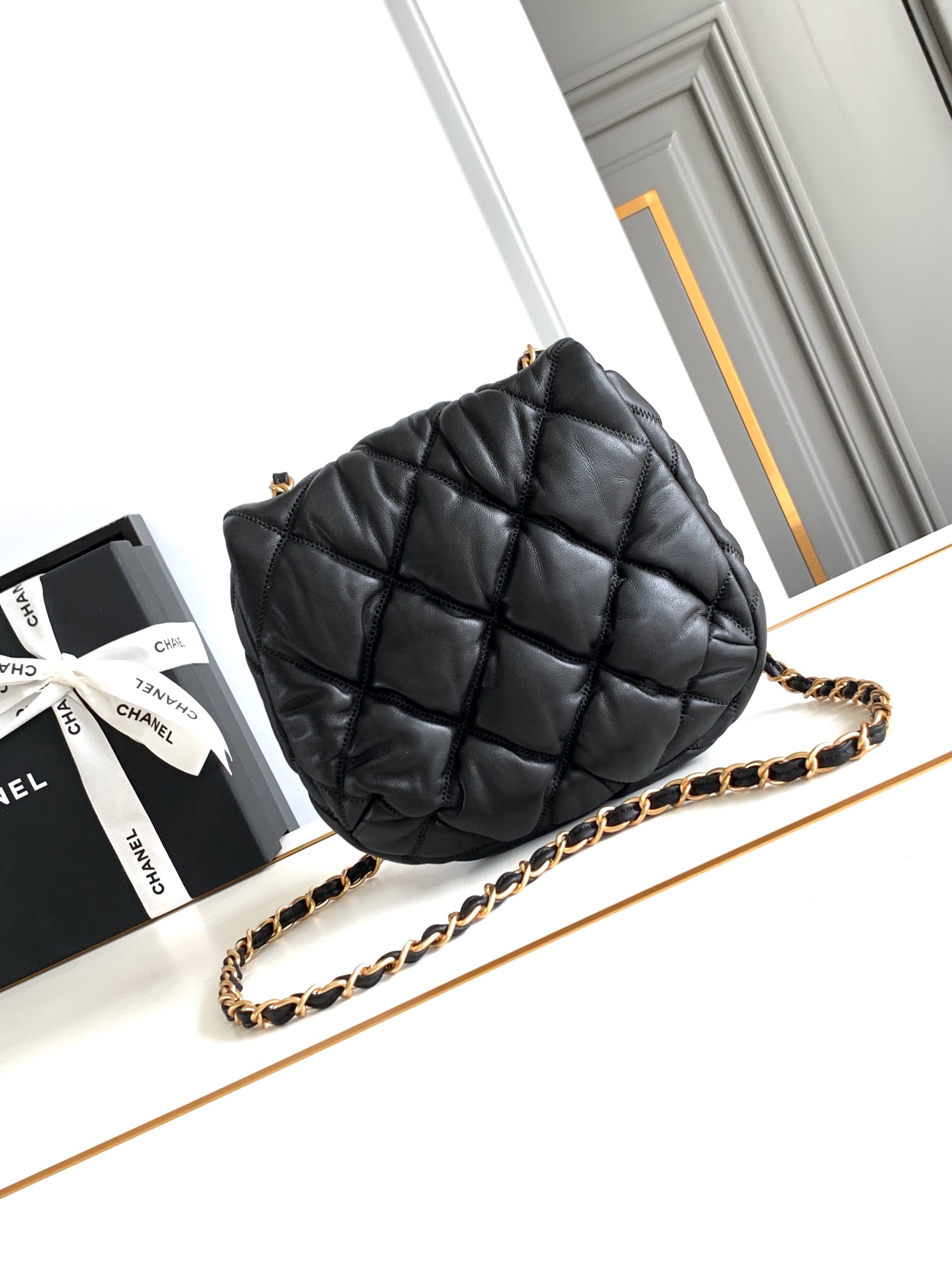 CHANEL black large saddle bag fashion classic models crossbody bag