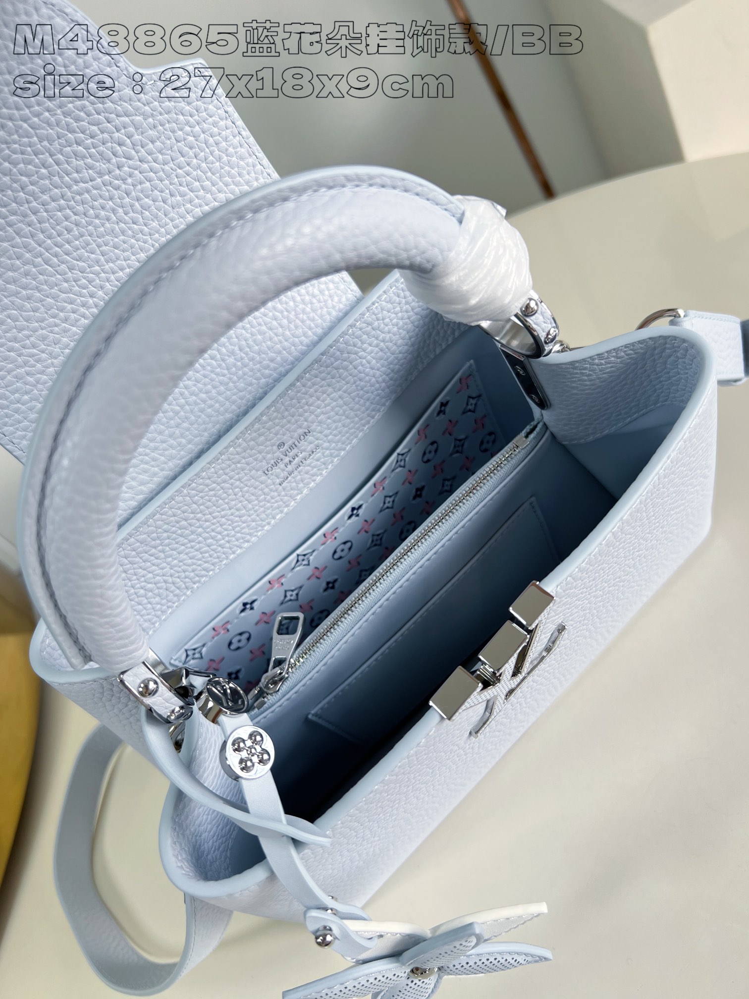 Louis Vuitton M48865 Capucines BB Taurillon Cowhide Floral Charm in Gray and Blue Small Clutch Bag